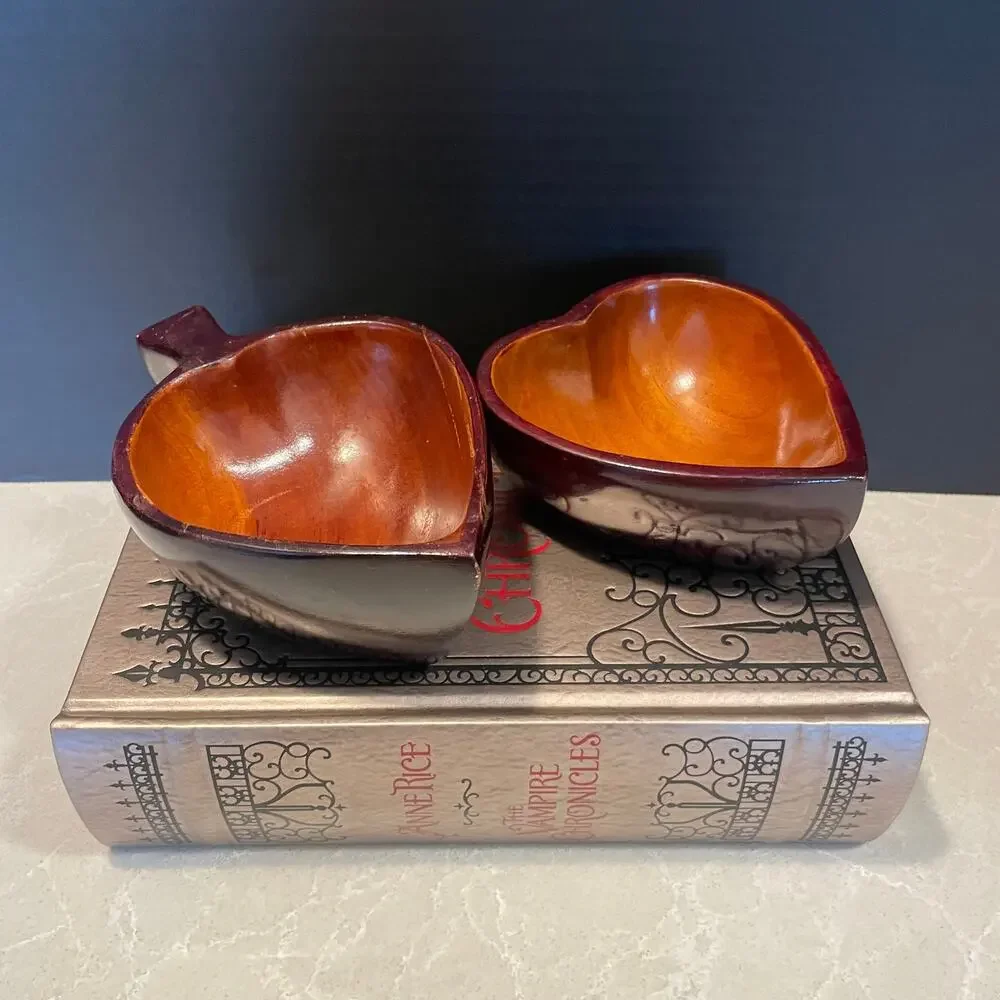 Vintage MCM set of 2 hearts shaped wooden bowls serving dishes decorative only